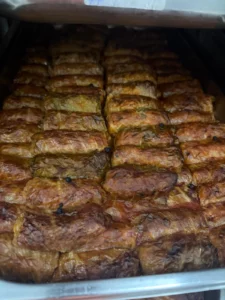 Plăcinte cu carne pentru pomeni Lugoj - meniu pomană MGM Casa Funerară D'Ana