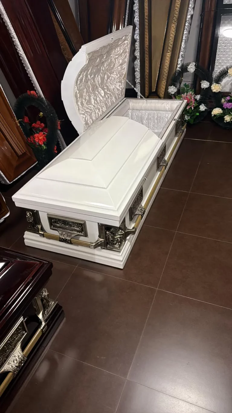 Sicriu tradițional lemn - modele disponibile MGM Casa Funerară D'Ana Lugoj